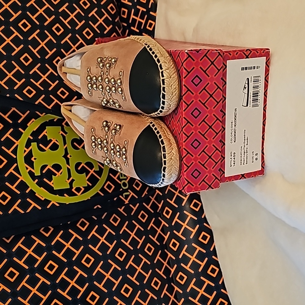 00224- NEW! TORY BURCH PEARL LOGO FLAT ESPADRILLE SENSORY MFO-SUEDE- - Picture 11 of 11